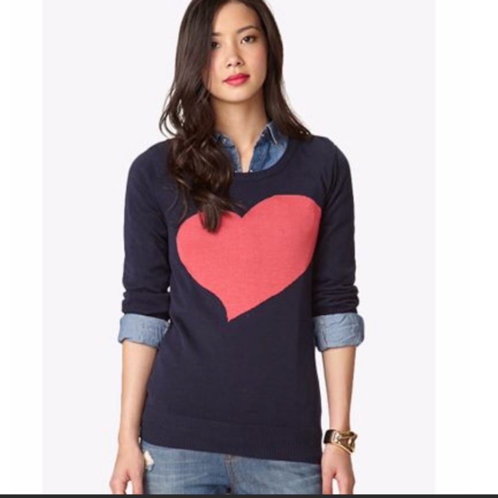 Navy Blue Essential Heart Crewneck Sweater Like New